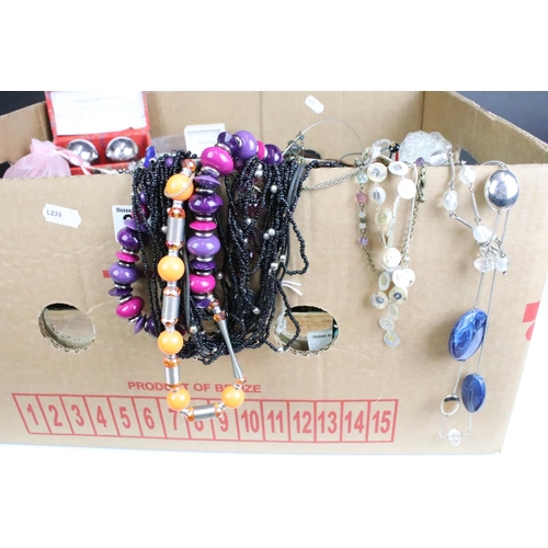 268 - A large collection of mainly contemporary costume jewellery to include necklaces, bracelets, rings..... 