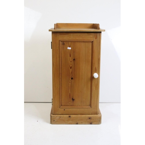 485 - Victorian style Pine Pot Cupboard or Bedside Cabinet, the single door opening to a shelf, 40cm wide ... 