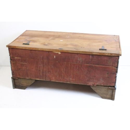 516 - Large Victorian blanket box, 105cm long x 48cm high