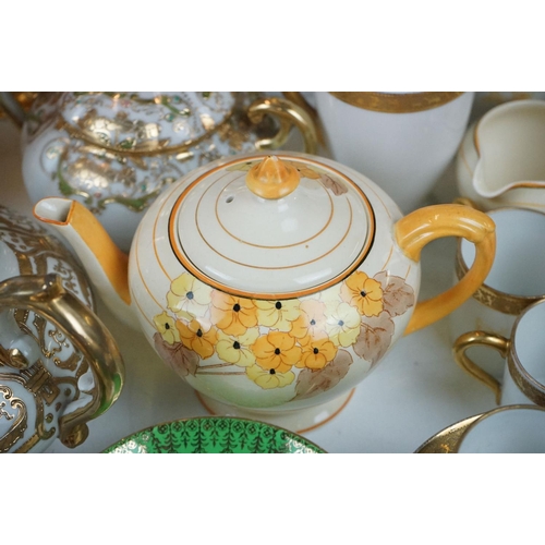 22 - Collection of mixed tea & coffee ware, featuring Art Deco examples, to include SNB of Japan (teapot,... 