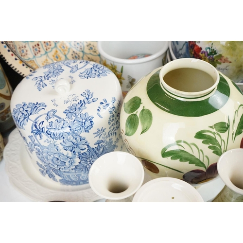 23 - Collection of mixed ceramics to include Denby, Jersey Pottery, Wade Heath, Crown Devon cheese dome, ... 