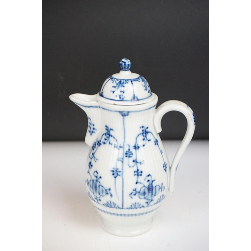 45 - 19th century German Porcelain Mocha Jug decorated in the Straw Flower pattern, blue under glazed cro... 