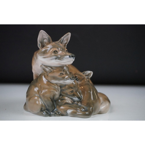 5 - Royal Copenhagen porcelain model of a Vixen with cubs, no. 1788 (approx 10.5cm high, chip to ear); p... 