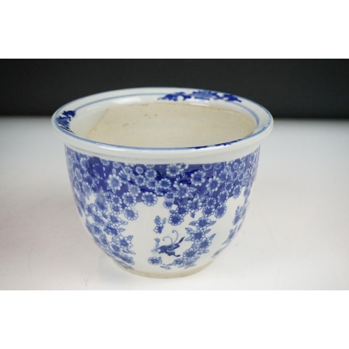 69 - Three Chinese blue & white planters to include a square-form blue ground example with floral decorat... 