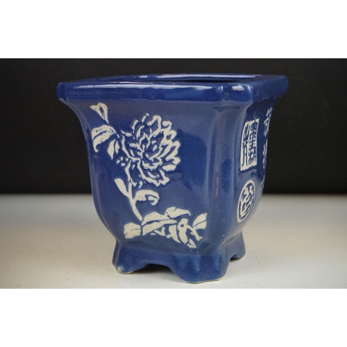 69 - Three Chinese blue & white planters to include a square-form blue ground example with floral decorat... 