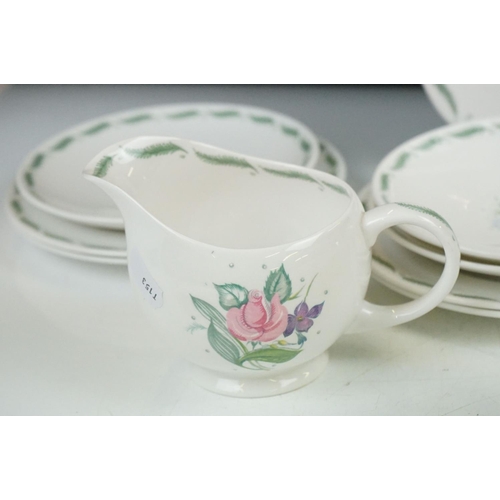 87 - Susie Cooper 'Fragrance' tea set (pattern no. C485) to include 6 teacups & saucers, 6 tea plates, su... 