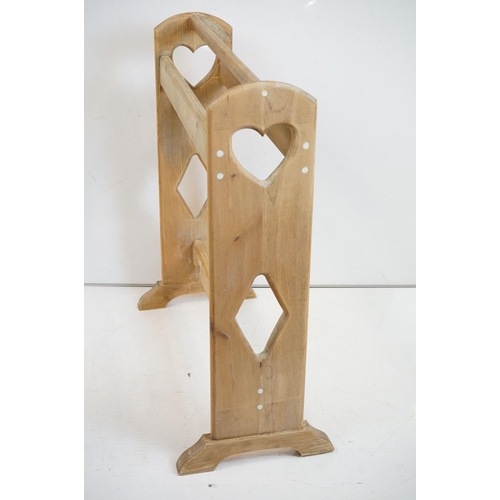 465 - Arts and Crafts Substantial Pine Double Towel Rail with pierced hearts to sides, 74cm long x 83cm hi... 