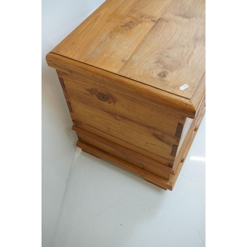 487 - Pine Mule Chest with hinged lid to top and six small drawers below, 109cm wide x 47cm deep x 60cm hi... 