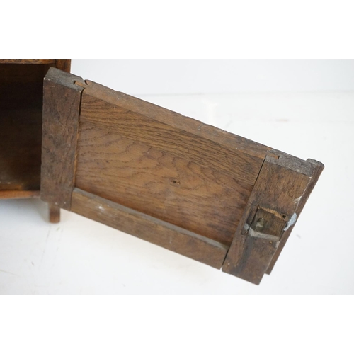 527 - Late 19th / Early 20th century Oak Hanging Shelf and Cupboard, 58cm wide x 61cm high