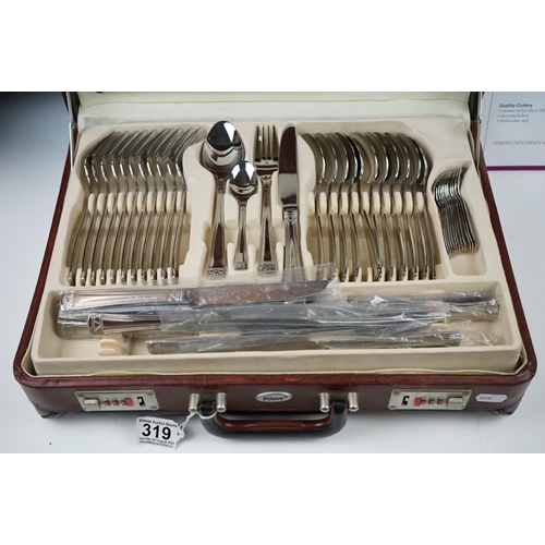 319 - A Prima 'Catherine' cutlery set within diplomat case.