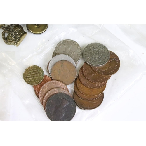 288 - A small collection of British and foreign coins together with a quantity of military buttons and cuf... 