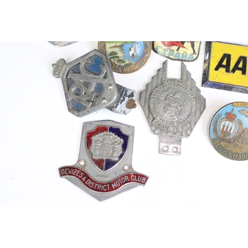 300 - A collection of car mascot badges to include AA, RAC, Devizes Road Safety Committee, Devizes and Dis... 