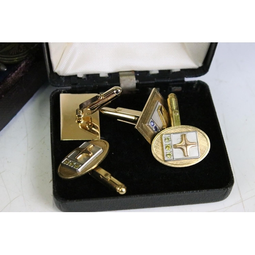 301 - A collection of mixed cufflinks to include hallmarked silver examples together with tie clip and tie... 