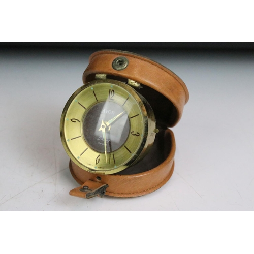 309 - Collection of vintage alarm clocks.