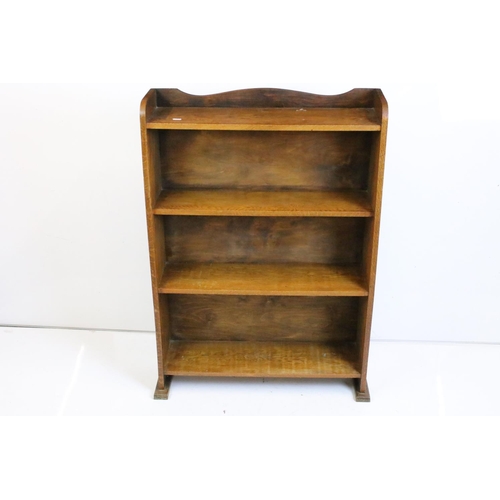 542 - Early 20th century Oak Four Tier Bookcase, 75cm wide x 103cm high