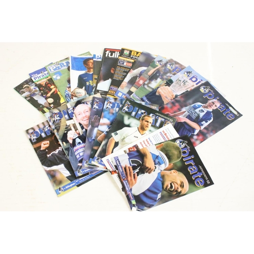 591 - Football Programmes - Bristol Rovers FC, a collection of approx. 140 general league and cup, mostly ... 