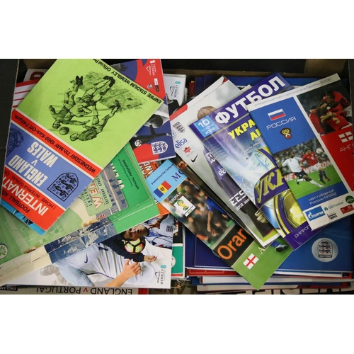 599 - A collection of 120 England home and away football programmes mainly from the 1960s onwards but a fe... 