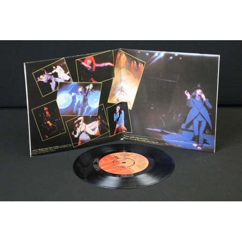 95 - Vinyl & Autograph - Kate Bush The Single File 1978-1983. Original UK 1983 13 singles box set with bo... 