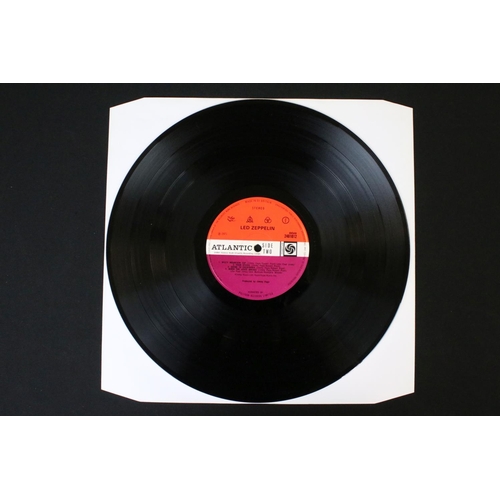 109 - Vinyl - Led Zeppelin IV LP on Atlantic records 2401012. UK 5th issue, B-side has title as 'Misty Mou... 