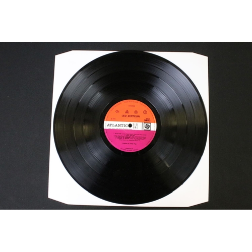 109 - Vinyl - Led Zeppelin IV LP on Atlantic records 2401012. UK 5th issue, B-side has title as 'Misty Mou... 