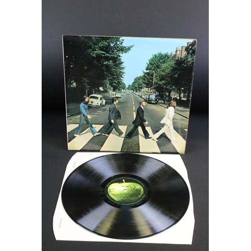 275 - Vinyl - 7 Beatles LPs to include Abbey Road (misaligned Apple), Sgt Pepper (original mono with flame... 