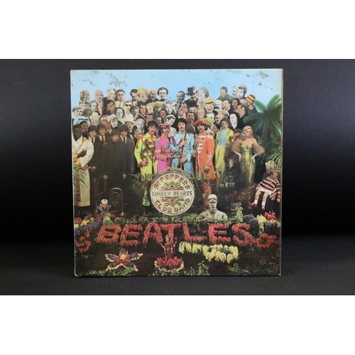 275 - Vinyl - 7 Beatles LPs to include Abbey Road (misaligned Apple), Sgt Pepper (original mono with flame... 