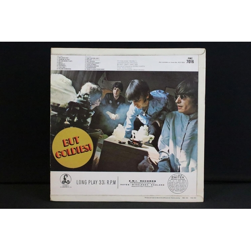 346 - Vinyl - 7 The Beatles LPs to include Please Please Me x 2, With The Beatles x 1, A Hard Days Night x... 