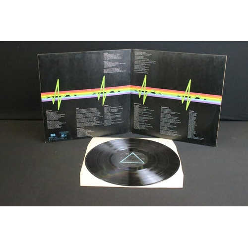 375 - Vinyl - 4 Pink Floyd LPs to include Dark Side Of The Moon (no inserts), Relics, Wish You Were Here (... 