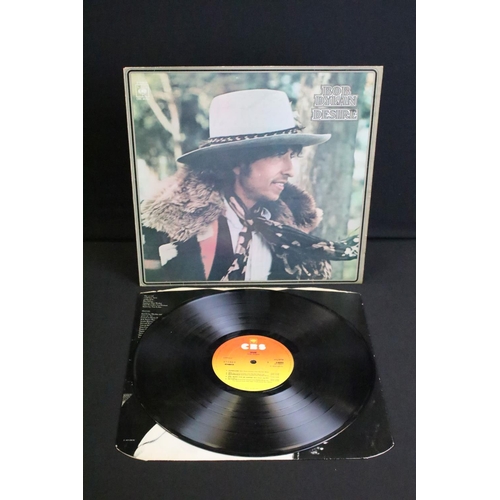 376 - Vinyl - 7 Bob Dylan LPs to include Slow Train Coming, Hard Rain, John Wesley Harding, New Morning, D... 