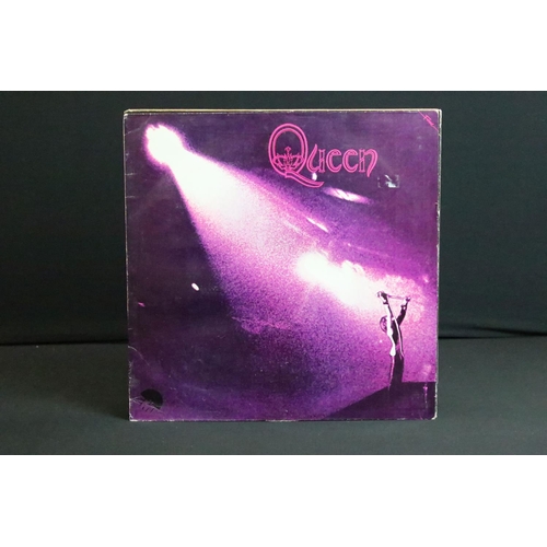 416 - Vinyl - 16 Queen LPs including self titled, Queen II x 2, Sheer Heart Attack x 2, A Night At The Ppe... 