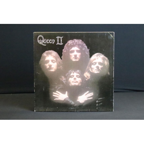 416 - Vinyl - 16 Queen LPs including self titled, Queen II x 2, Sheer Heart Attack x 2, A Night At The Ppe... 