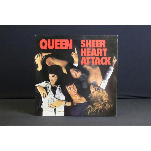 416 - Vinyl - 16 Queen LPs including self titled, Queen II x 2, Sheer Heart Attack x 2, A Night At The Ppe... 