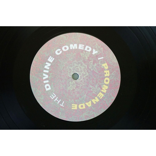 584 - Vinyl - 3 The Divine Comedy LPs to include Promenade, A Short Album About Love, and Caasanova.  Ex