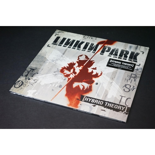 595 - Vinyl - 2 Linkin Park LPs to include Meteora (48186-1) original 2003 US press in gatefold sleeve sti... 