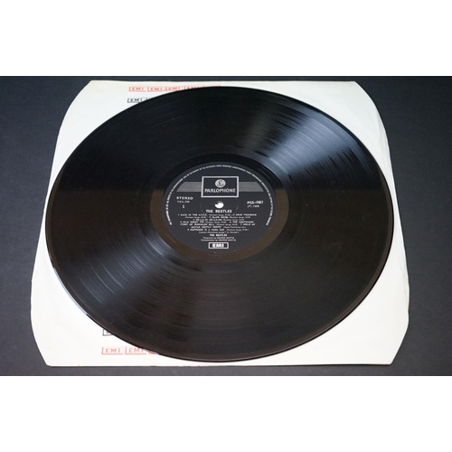 50 - Vinyl - The Beatles White Album PCS 7067/8 No. 0484358.  SE Asian pressing with EMI Records (SEA) Lt... 