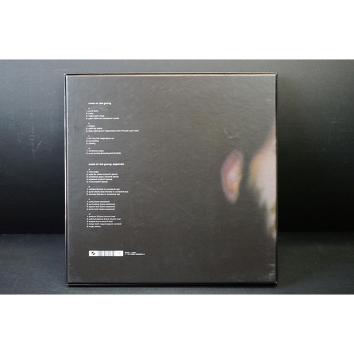 550 - Vinyl - 2 Mogwai box sets to include come on die young (chem133) and Rave Tapes (ROCKACT80).  Ex+