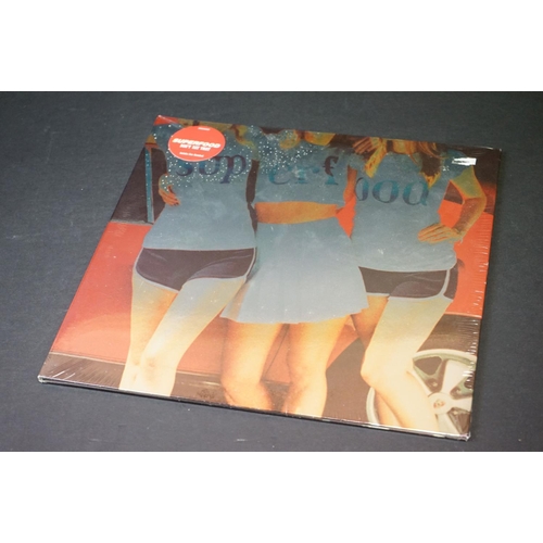 556 - Vinyl - Eight recent release LPs to include Blur The Magic Whip (sealed), Superfood Don't Say That (... 