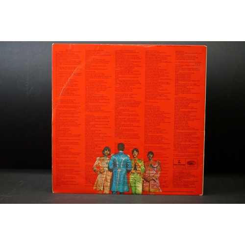 379 - Vinyl - 3 stereo copies of The Beatles Sgt Pepper (PCS 7027) rereleases.  All with inserts.  Vg