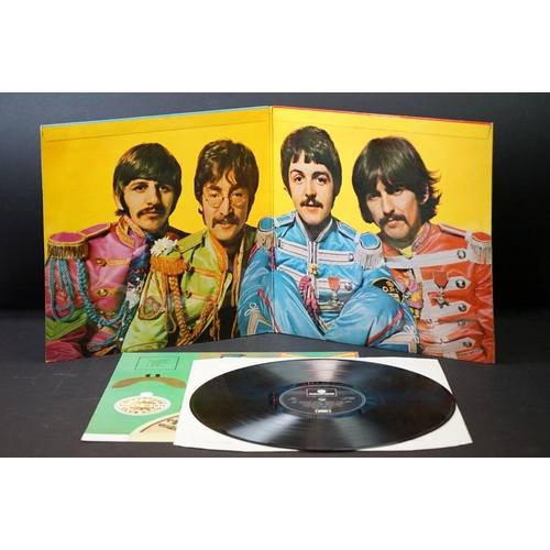 379 - Vinyl - 3 stereo copies of The Beatles Sgt Pepper (PCS 7027) rereleases.  All with inserts.  Vg