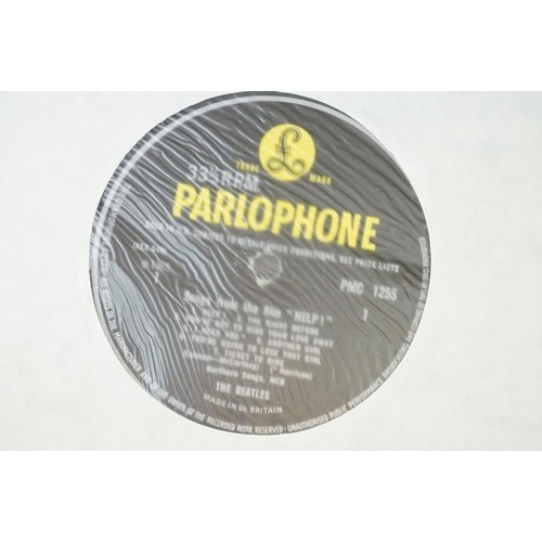 394 - Vinyl - 6 The Beatles LPs to include A Hard Days Night, For Sale both with The Parlophone Co Ltd and... 