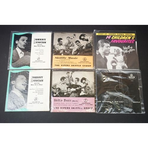 207 - Vinyl - Over 100 Skiffle / Rock ‘N’ Roll EPs and singles to include: Ken Colyer Skiffle Group, Liz W... 