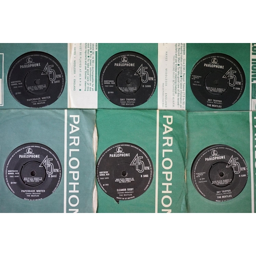 212 - Vinyl - The Beatles - Over 100 Original UK pressing 7” singles, including labels variations and matr... 