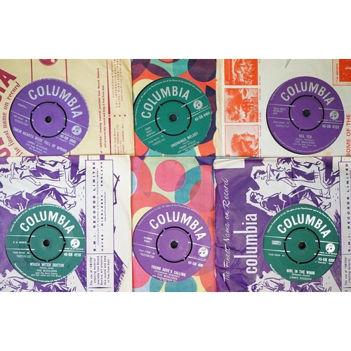 215 - Vinyl - Over 200 1950s early 1960s 7” singles on the Green and Purple Columbia Records labels, inclu... 