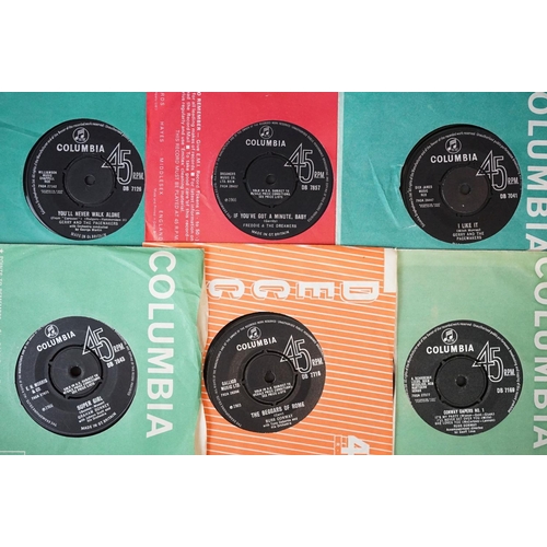 216 - Vinyl - Over 200 1960s 7” singles on the Black Columbia Records labels, including Rock ‘N’ Roll, Bea... 