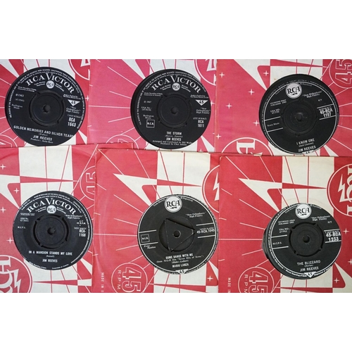 218 - Vinyl - Over 200 RCA Records UK 7” singles including Rock ‘N’ Roll, Rock, Pop and Tri-Centre issues,... 