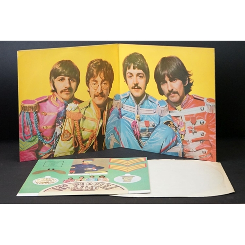 278 - Vinyl - 5 Beatles LPs to include Yellow Matter Custard original Trademark Of Quality red vinyl issue... 