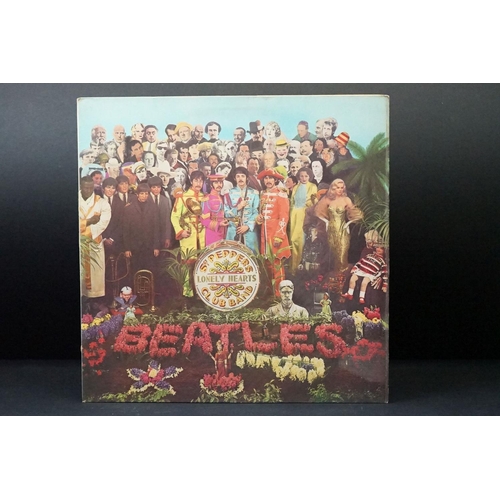 278 - Vinyl - 5 Beatles LPs to include Yellow Matter Custard original Trademark Of Quality red vinyl issue... 