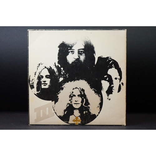 286 - Vinyl - 4 LPs to include Led Zeppelin III (plum Atlantic labels, Celebration Day credit, A5/B5, unla... 