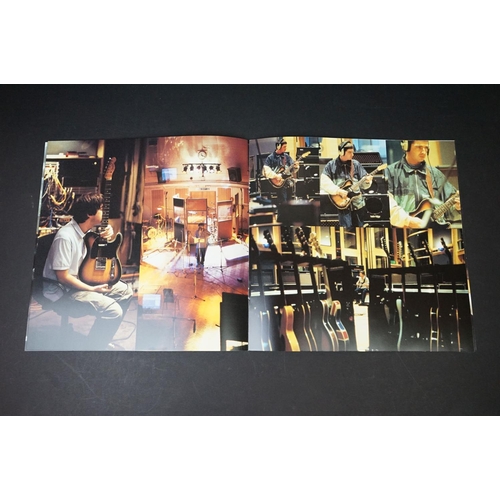 504 - Vinyl - Oasis Be Here Now fan club only box set release on Creation Records CRELP 219.  Ex+