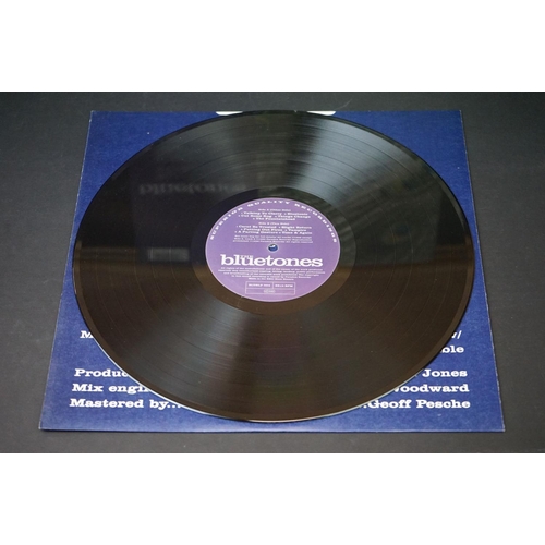 530 - Vinyl - The Bluetones Expecting To Fly on Superior Quality Recordings BLUELP 004.  Ltd edition No. 0... 